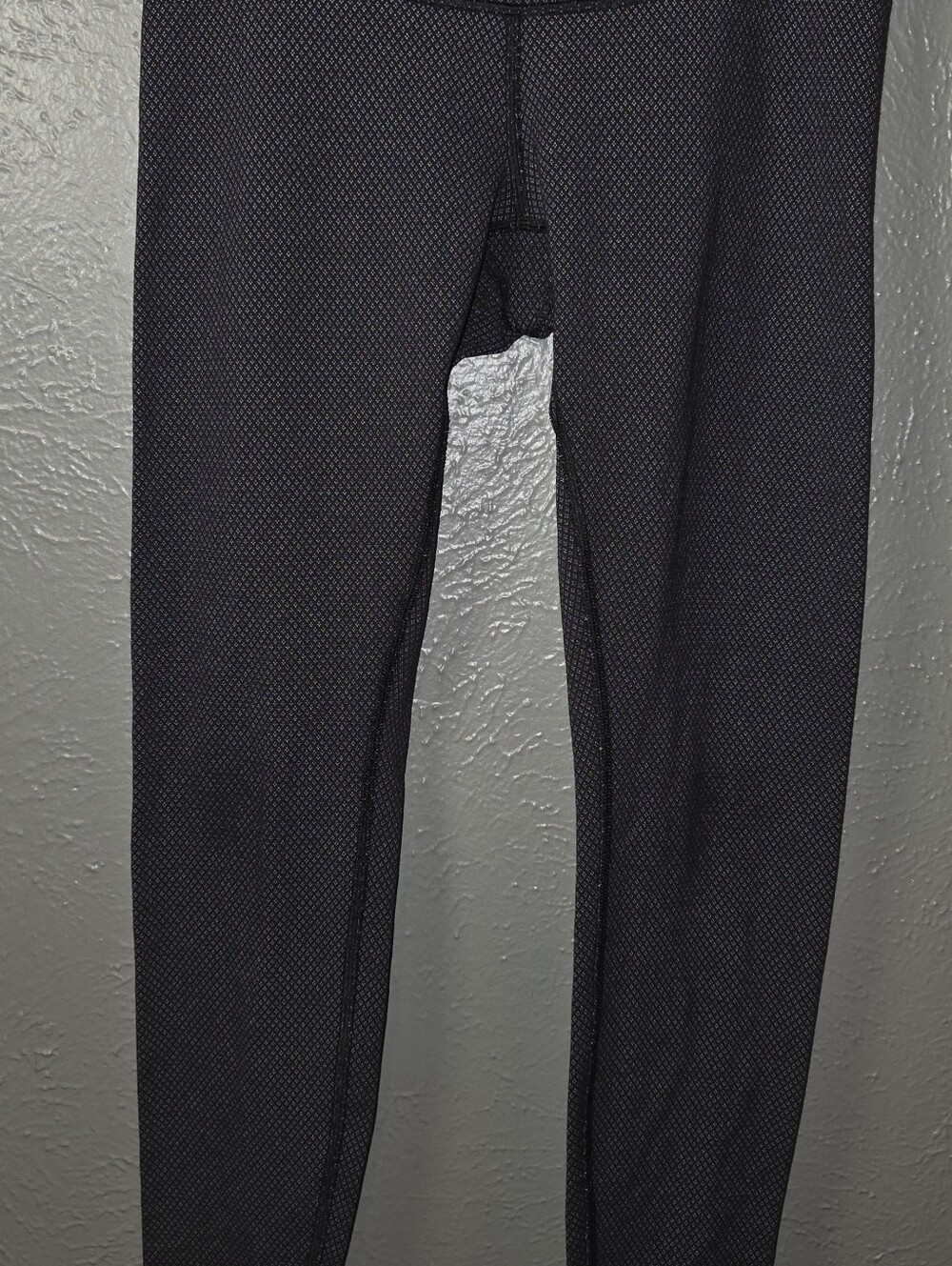Lululemon Wunder Under Pant Leggings Size 6 - Diamond Dot Black White